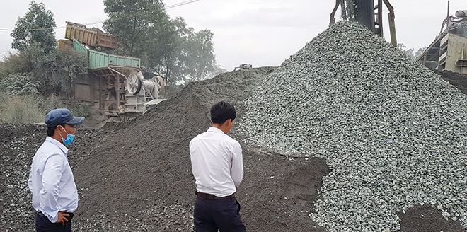Giá vật liệu xây dựng "nhảy múa"